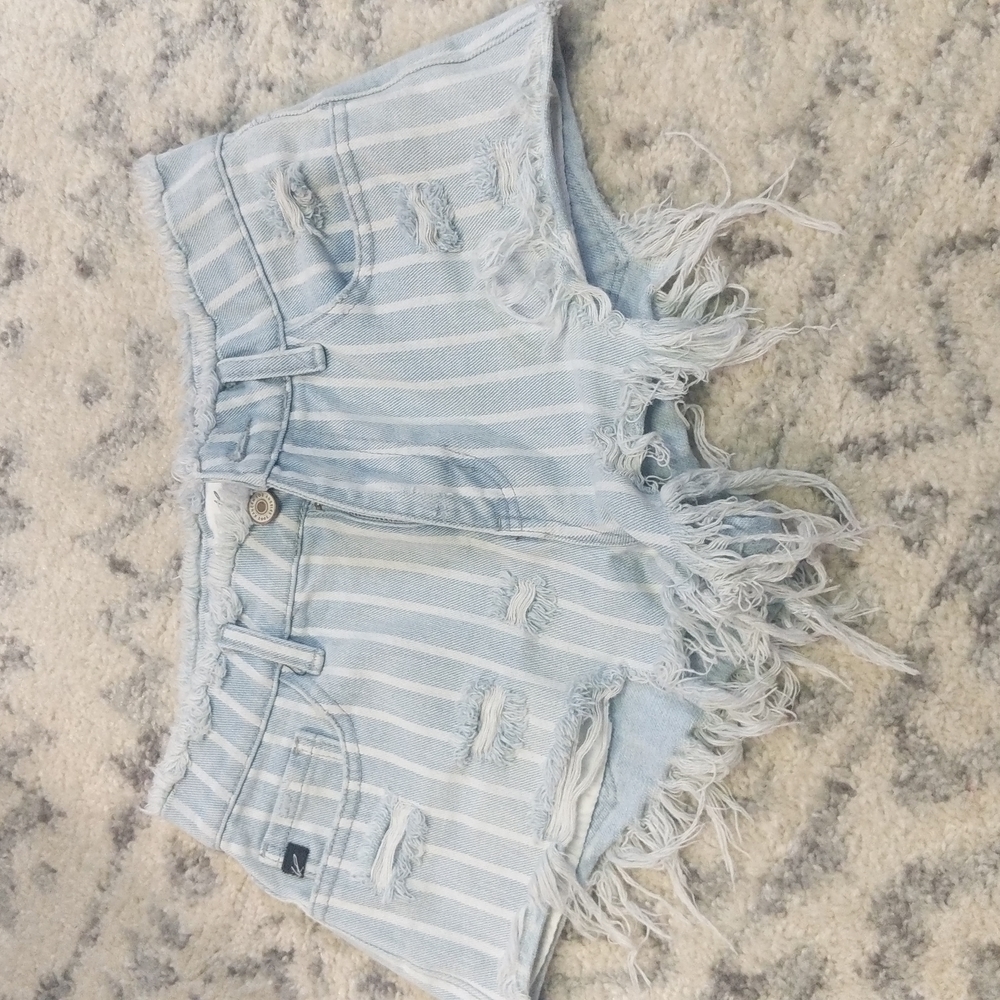 Kancan striped high waisted shorts